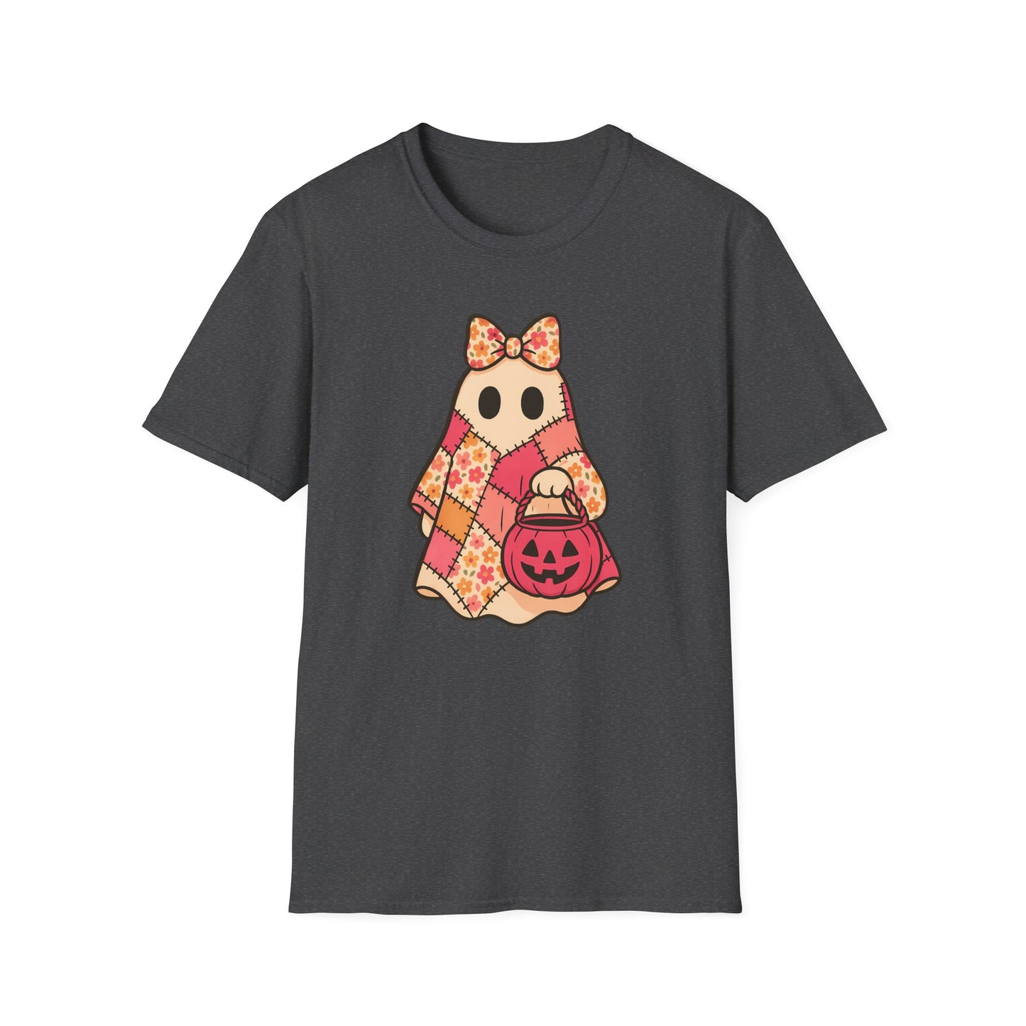 Cute Patchwork Ghost T-Shirt, Cute Halloween Shirt with Floral Quilt and Jack O Lantern, Retro Fall Graphic Tee for Women, Spooky Cute Ghost