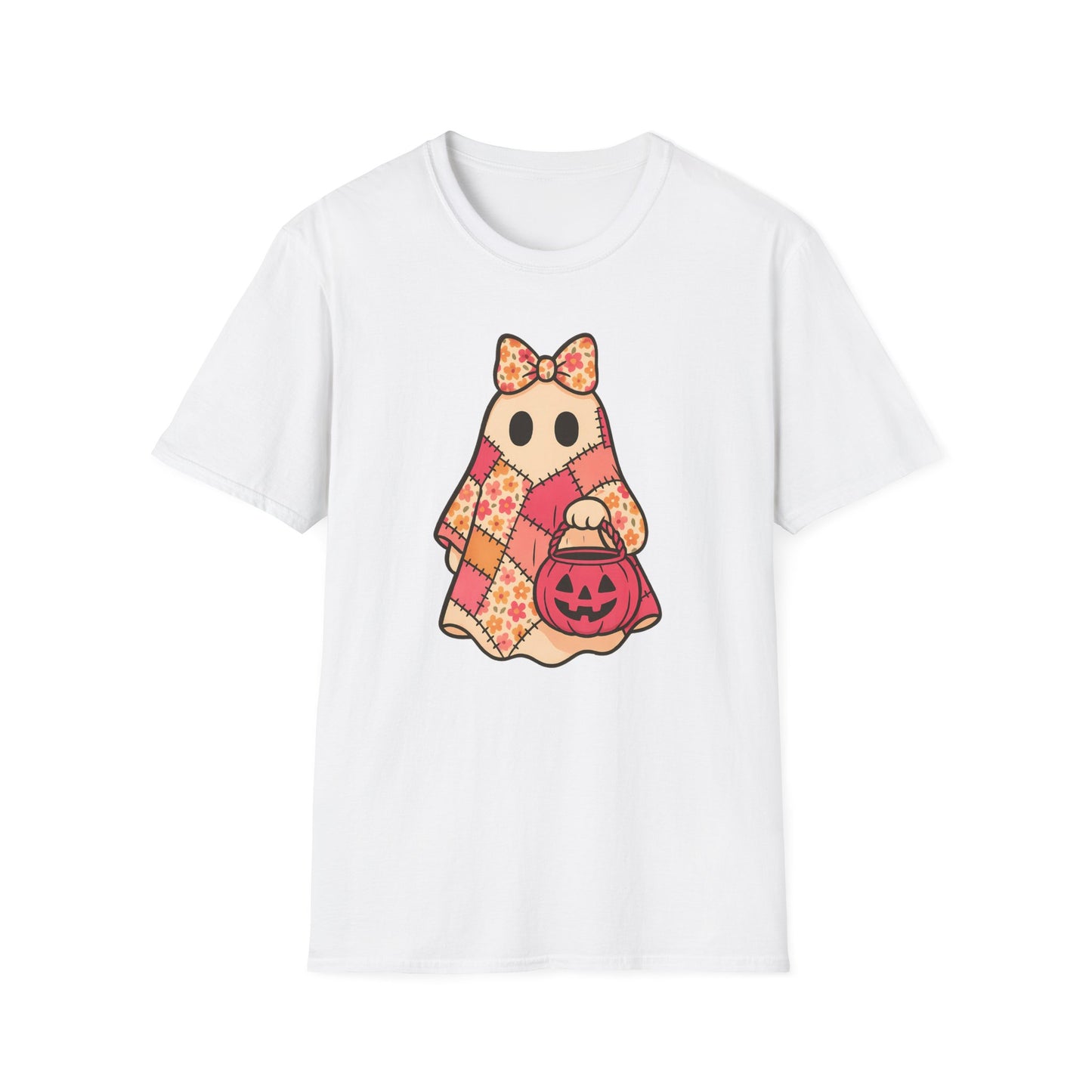 Cute Patchwork Ghost T-Shirt, Cute Halloween Shirt with Floral Quilt and Jack O Lantern, Retro Fall Graphic Tee for Women, Spooky Cute Ghost