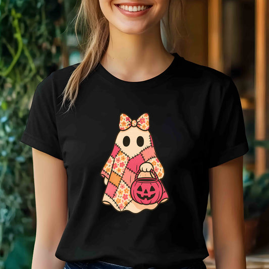 Cute Patchwork Ghost T-Shirt, Cute Halloween Shirt with Floral Quilt and Jack O Lantern, Retro Fall Graphic Tee for Women, Spooky Cute Ghost